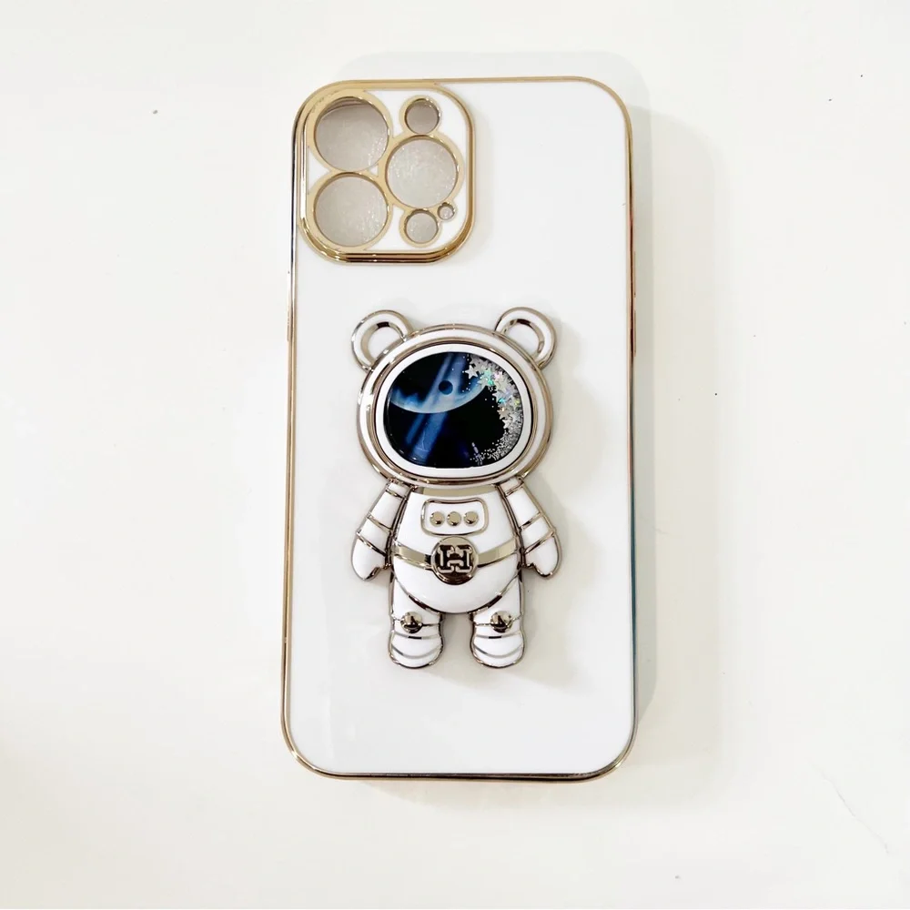 iPhone 13 Pro Max Quicksand Bear Silicone Case with Stand